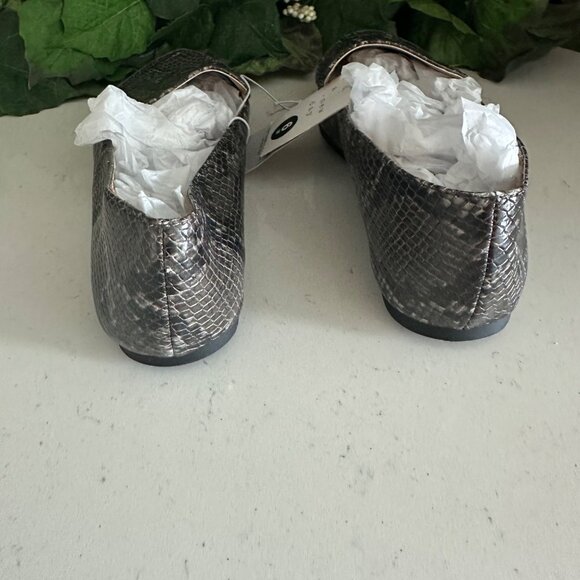 A New Day Womens Memory Foam Snake Print Flats Graphite Size 6W - Picture 8 of 9
